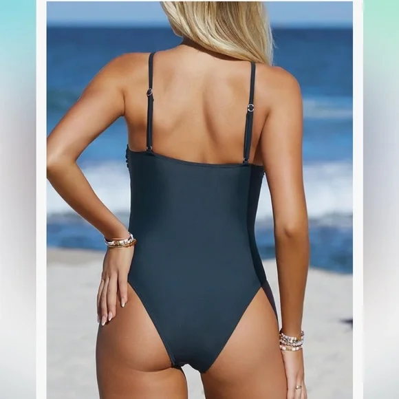 NWT* ๐๏ธCupshe Teal Green O-Ring Cutout One Piece Swimsuit NEW Size Medium ๐ - Picture 2 of 13